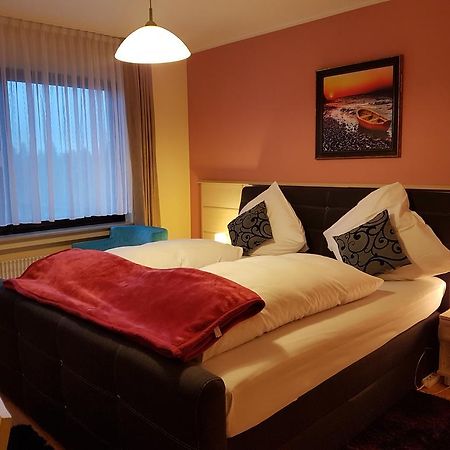 Legend Hotel Biebesheim am Rhein エクステリア 写真