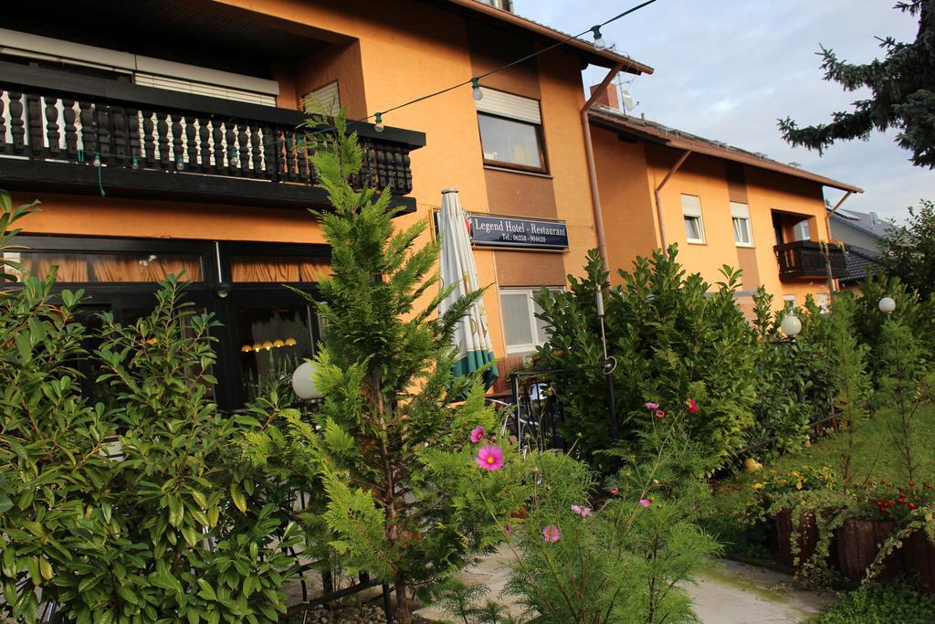 Legend Hotel Biebesheim am Rhein エクステリア 写真