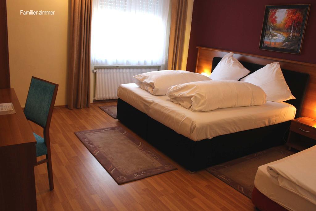 Legend Hotel Biebesheim am Rhein 部屋 写真